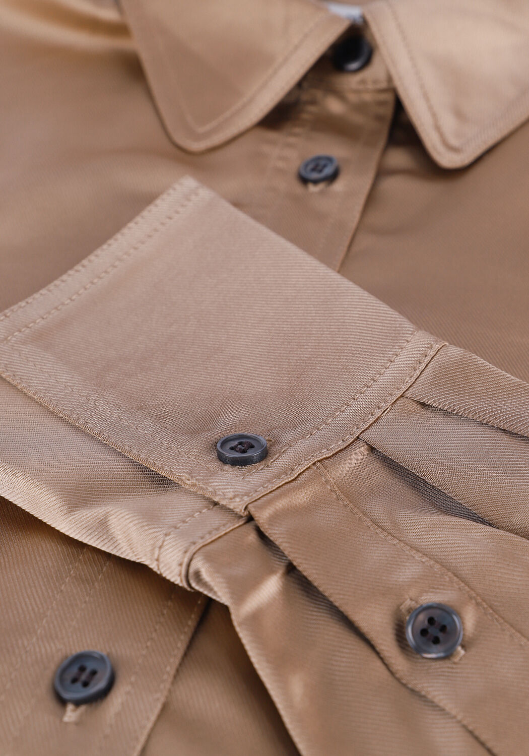 Camelfarbene MODSTR&Ouml;M Blusen LELAND SHIRT - large