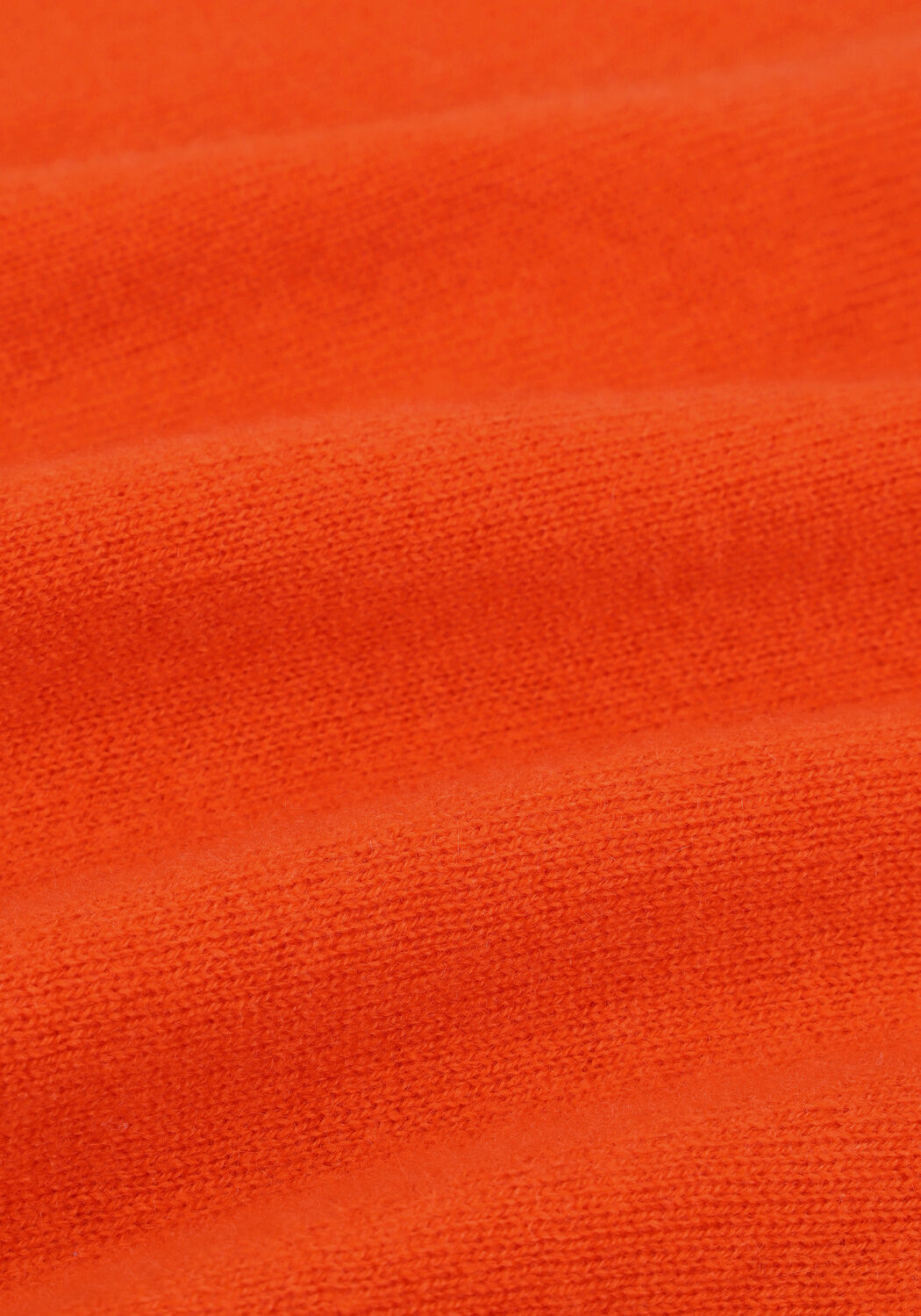 Orangene NOT SHY Pullover AIMEE - large