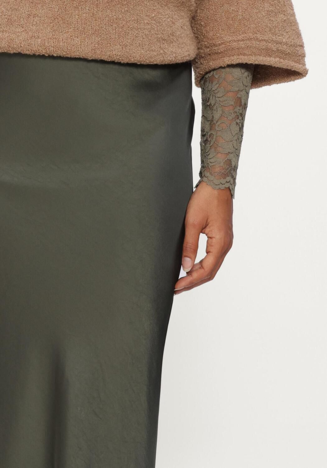 Dunkelgr&uuml;n NEO NOIR Maxirock VICKY HEAVY SATEEN SKIRT - large