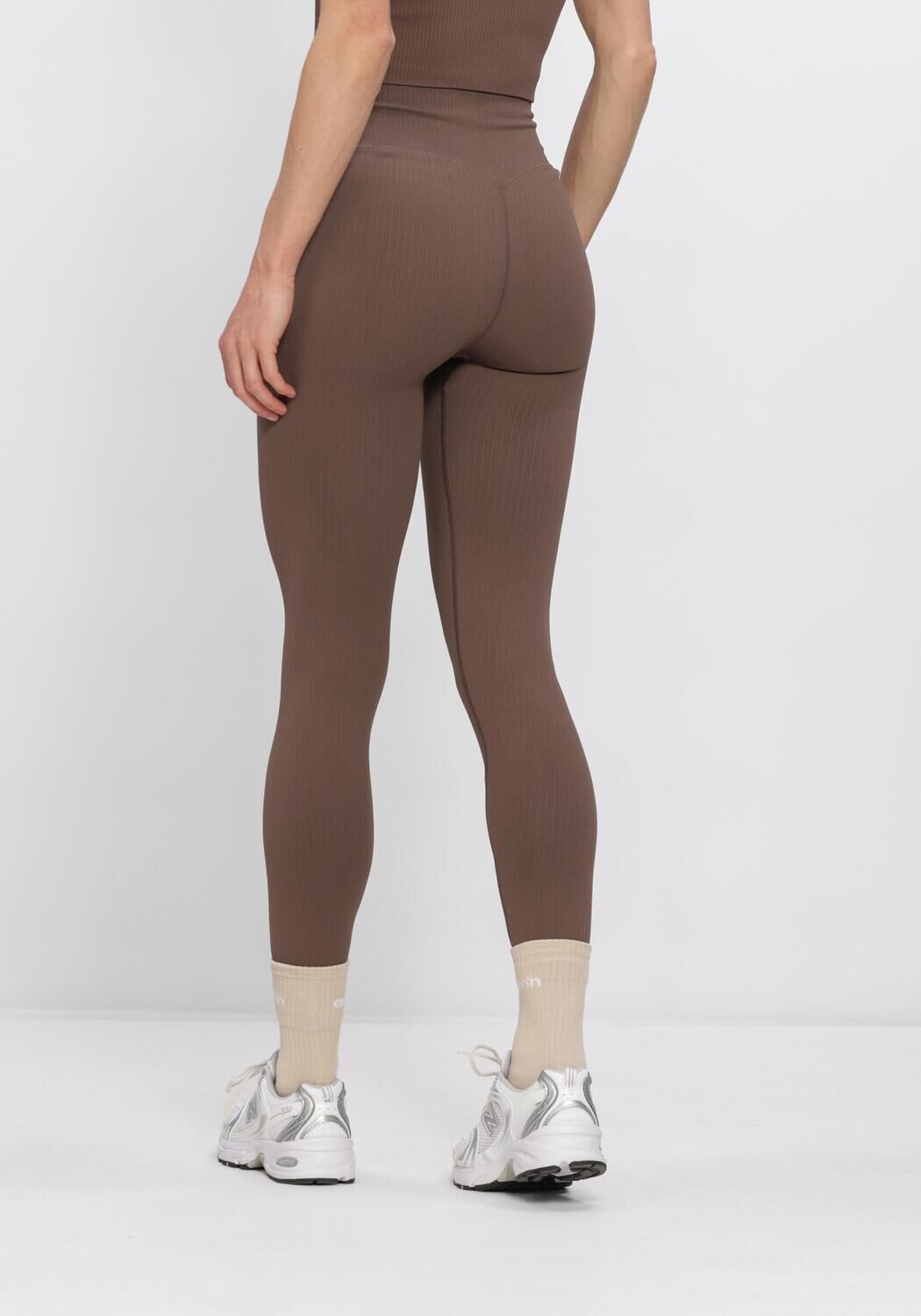 Braune AIM'N Hosen RIBBED SEAMLESS TIGHTS - large