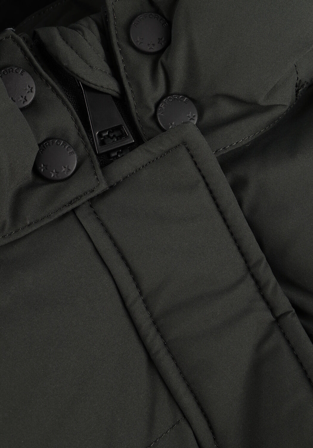 Schwarze AIRFORCE Wattierte Jack FRG1089 - large