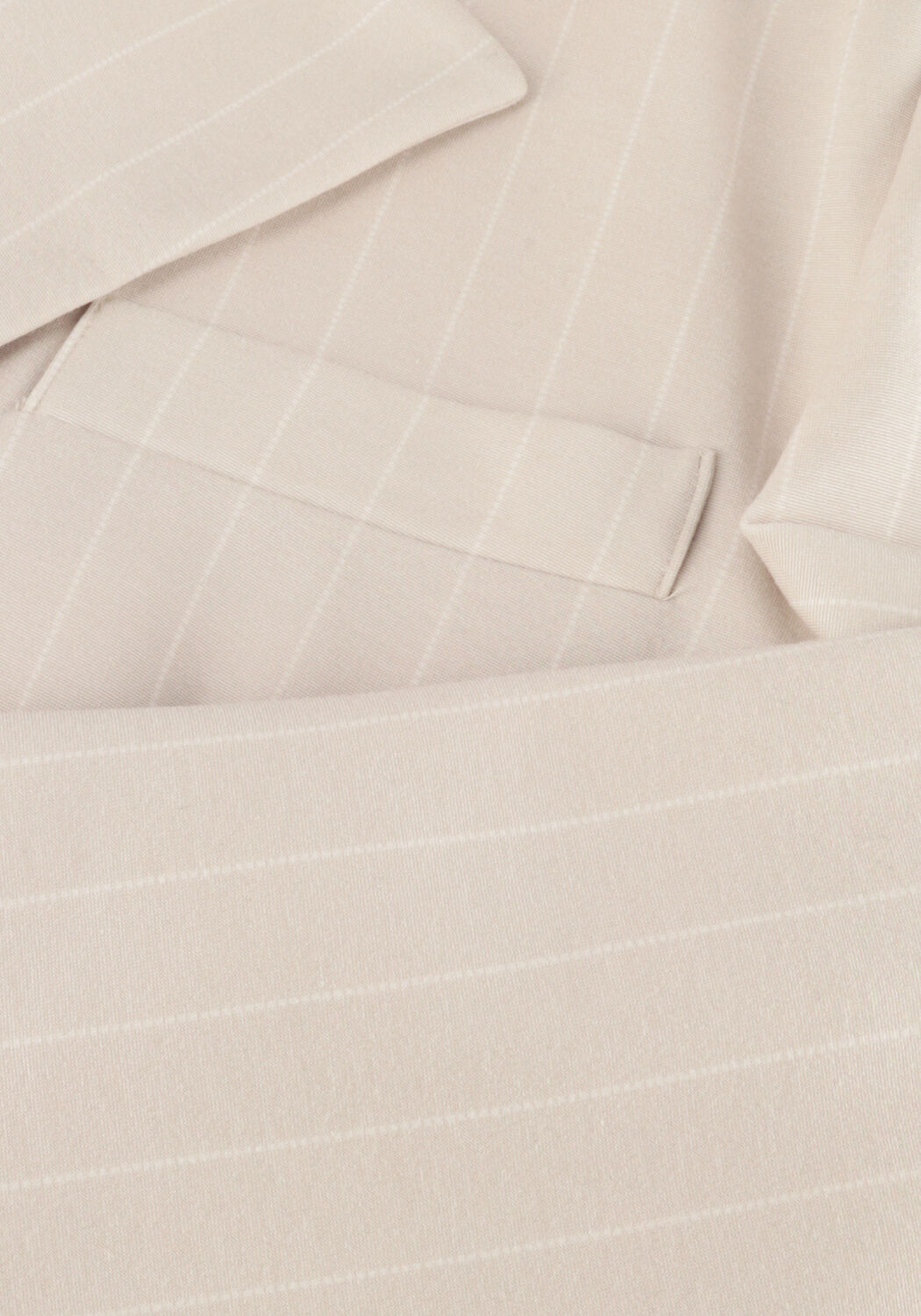 Wei&szlig;e BEAUMONT Blazer DAGMAR BOMBER - large