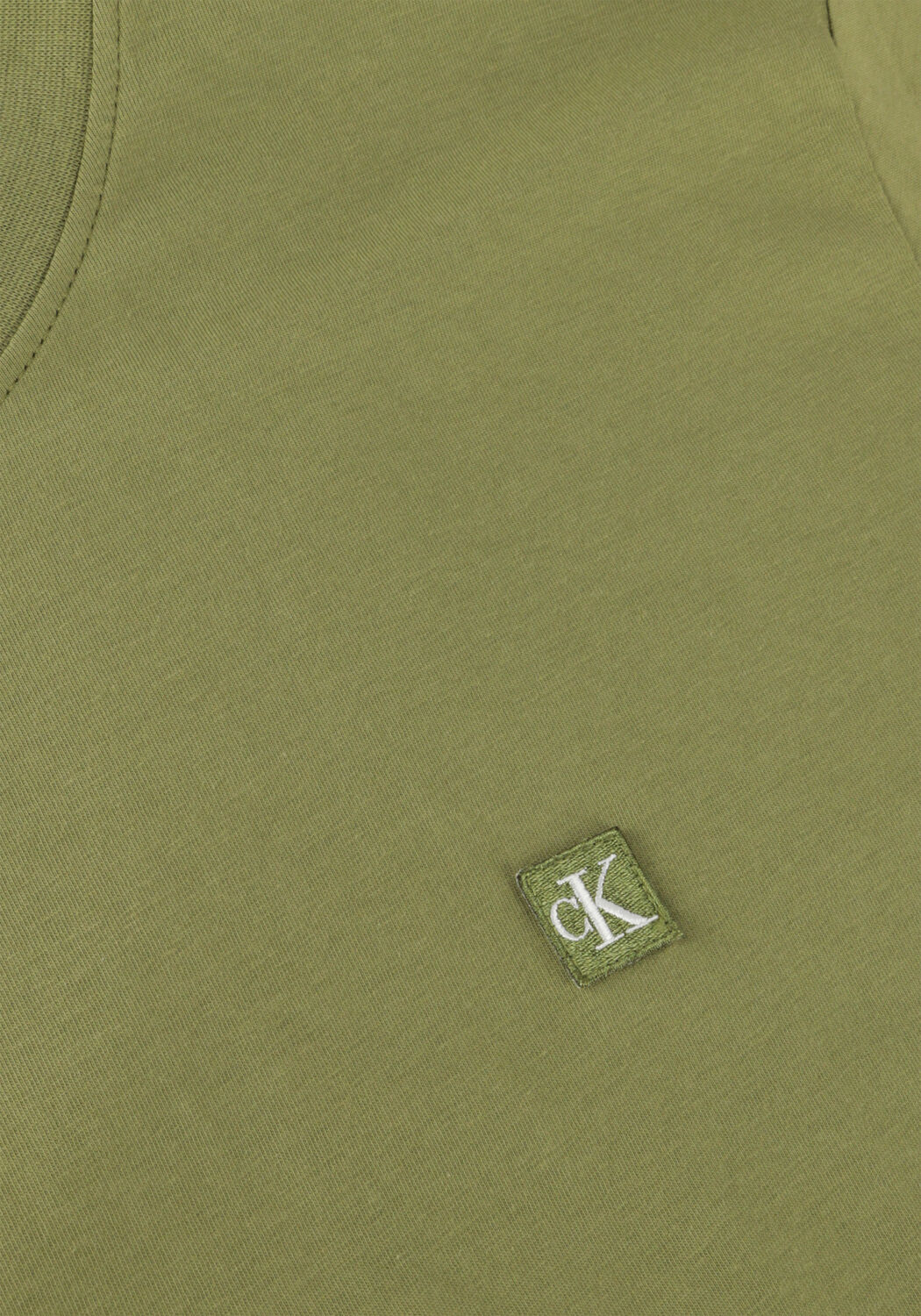 Gr&uuml;ne CALVIN KLEIN T-shirt CK EMBRO BADGE TEE - large