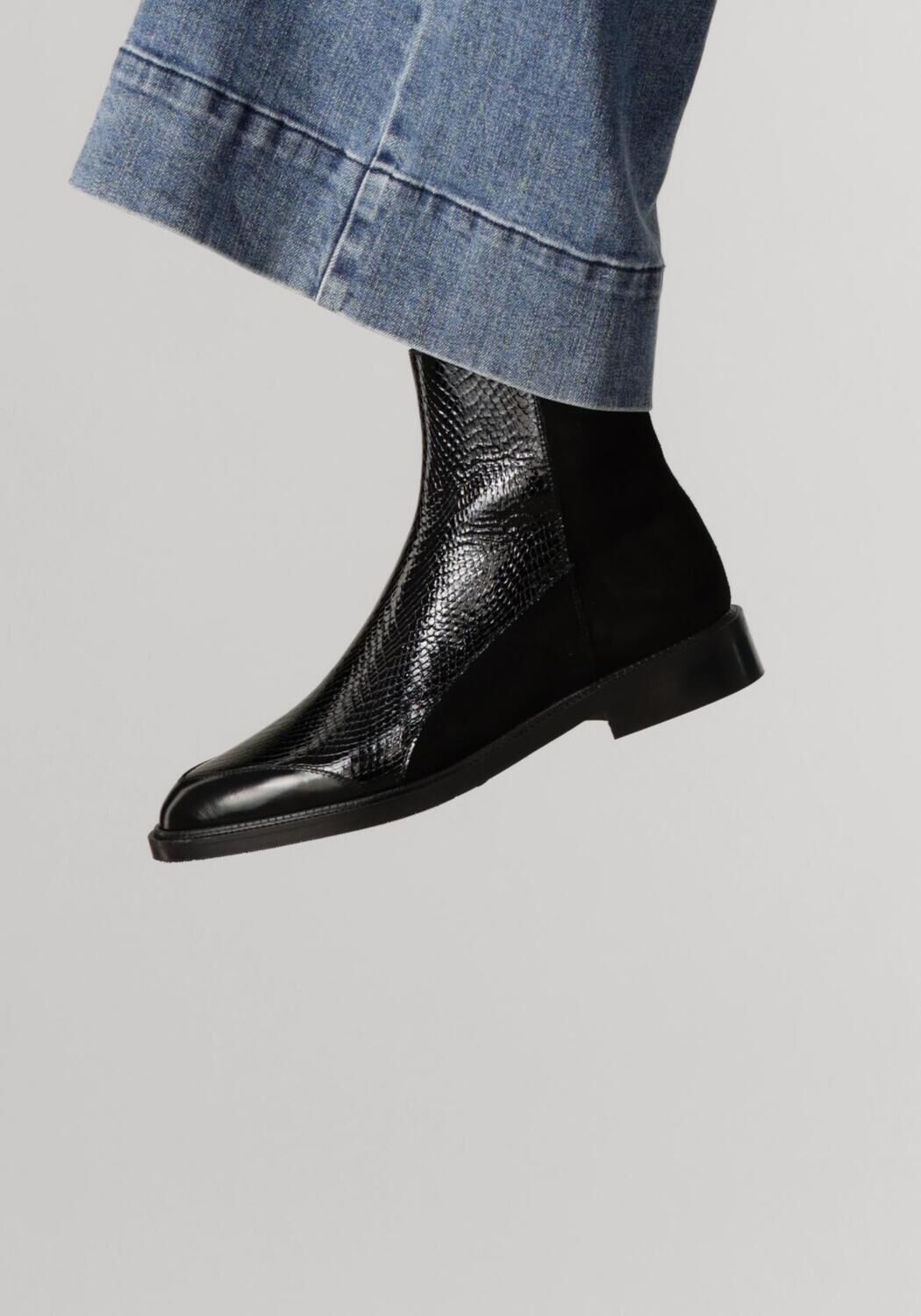 Schwarze PERTINI Stiefeletten 32848 - large