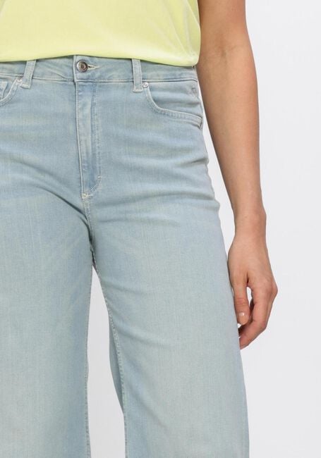 Hellblau CIRCLE OF TRUST Flared jeans PALMER DNM - large