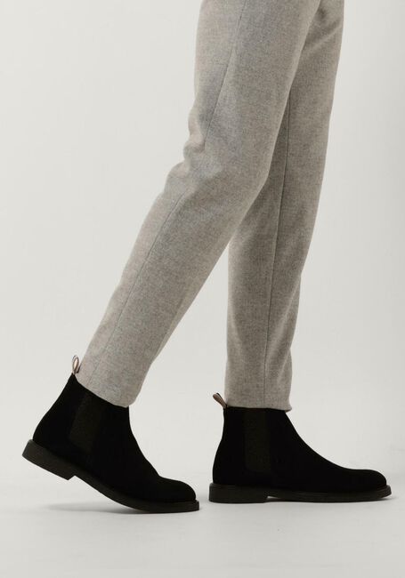 Schwarze BOSS Chelsea Boots 50480302 - large