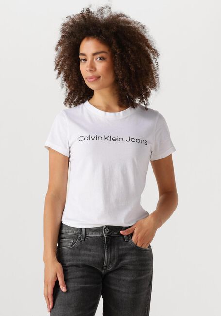 Weiße CALVIN KLEIN T-shirt CORE INSTIT LOGO SLIM FIT TEE - large
