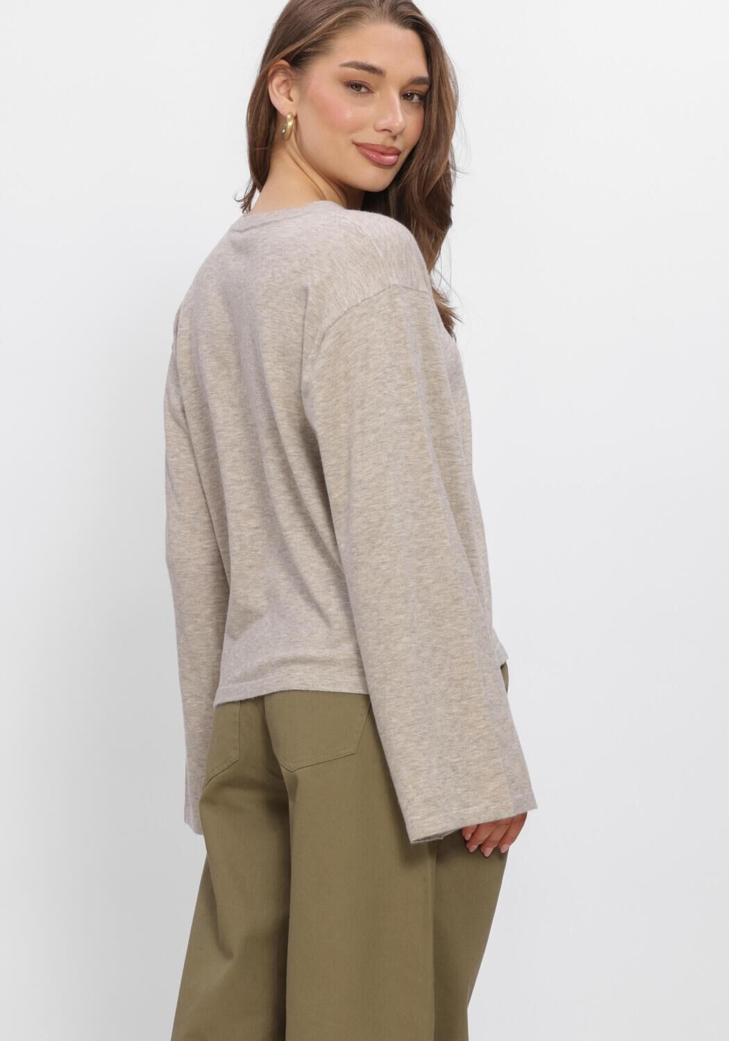 Sand BOII STUDIOS Top WERO O-NECK KNIT - large