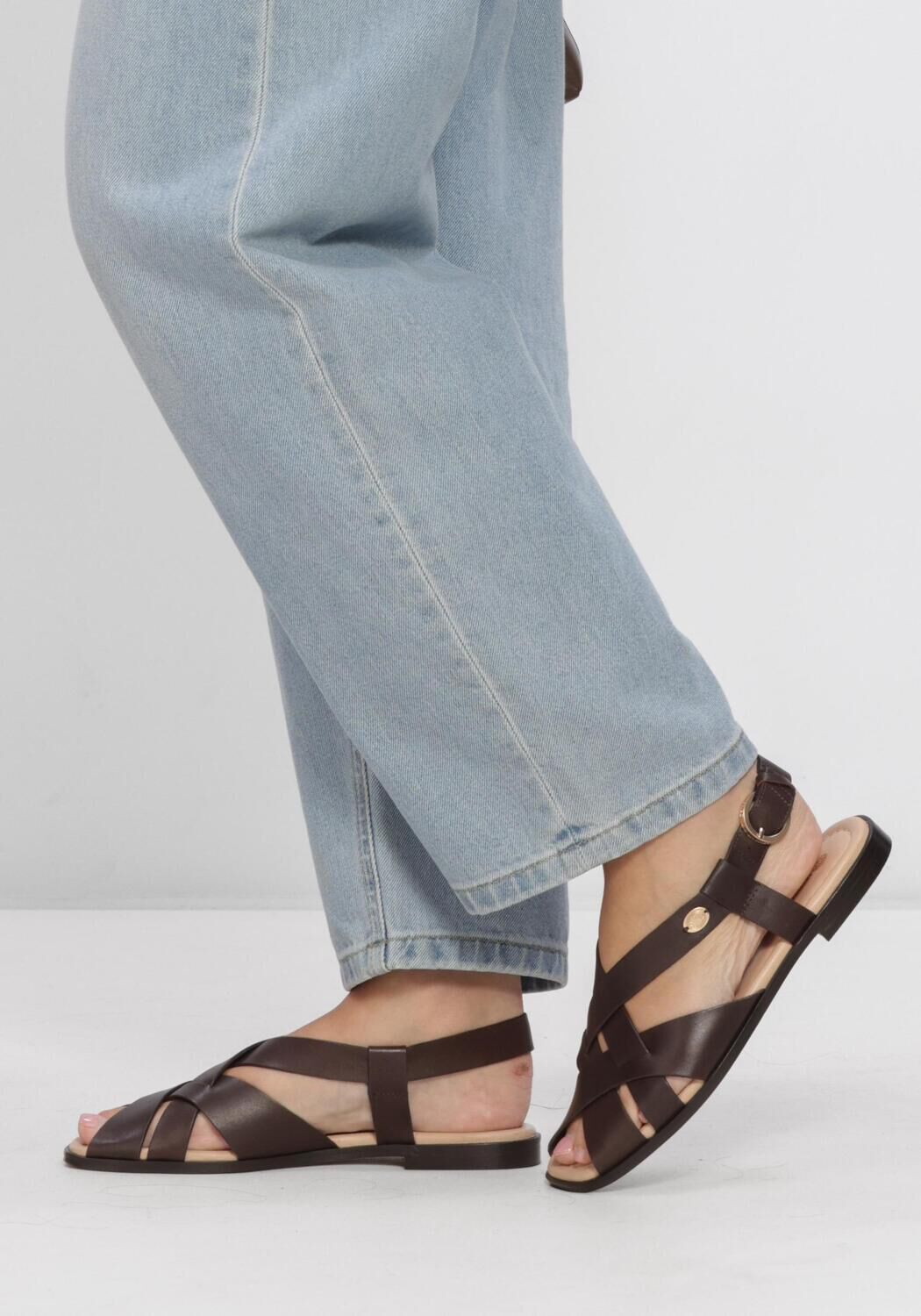 Braune FRED DE LA BRETONIERE Sandalen GITEL CROSS - large