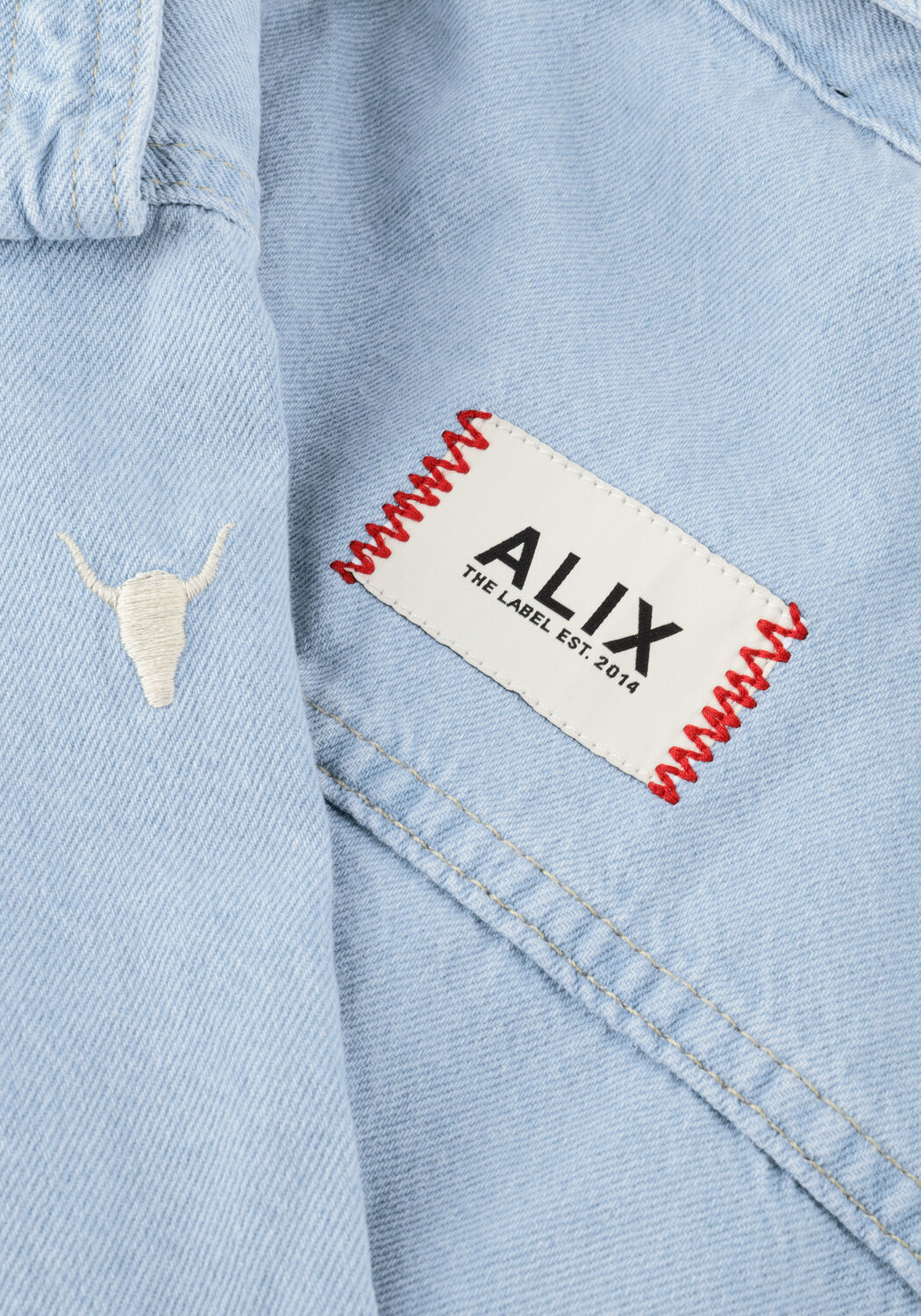 Hellblau ALIX THE LABEL Blusen LADIES WOVEN FLOWY DENIM SHORTSLEEVE BLOUSE - large