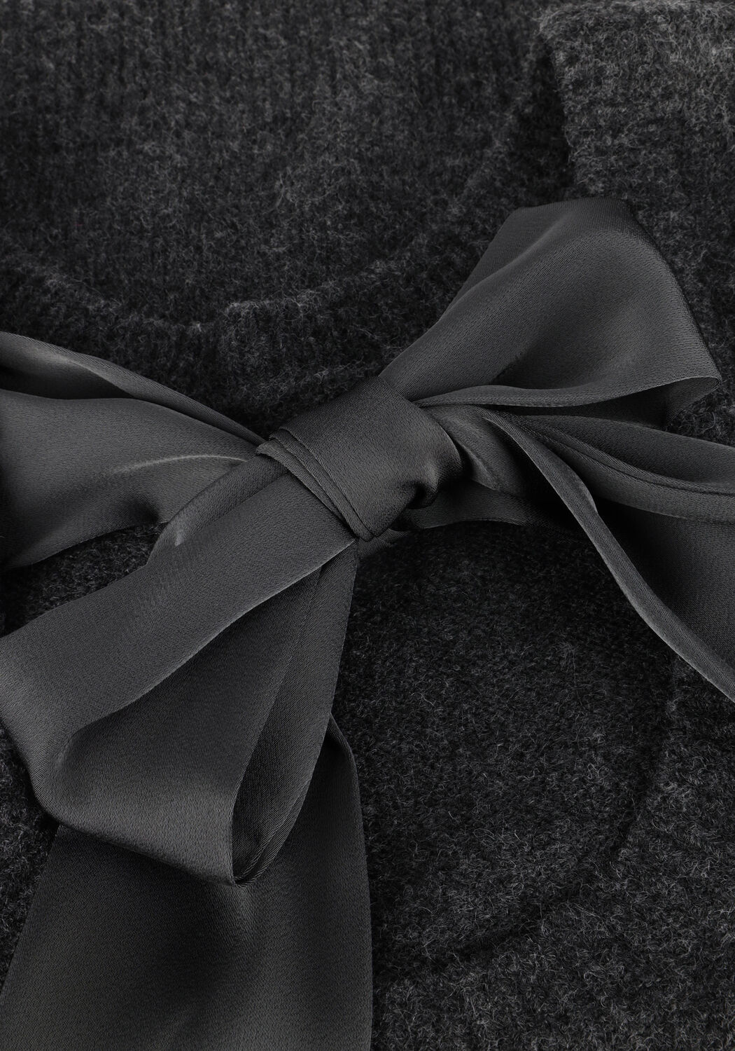 Graue NEO NOIR Top MARTHA BOW KNIT TEE - large