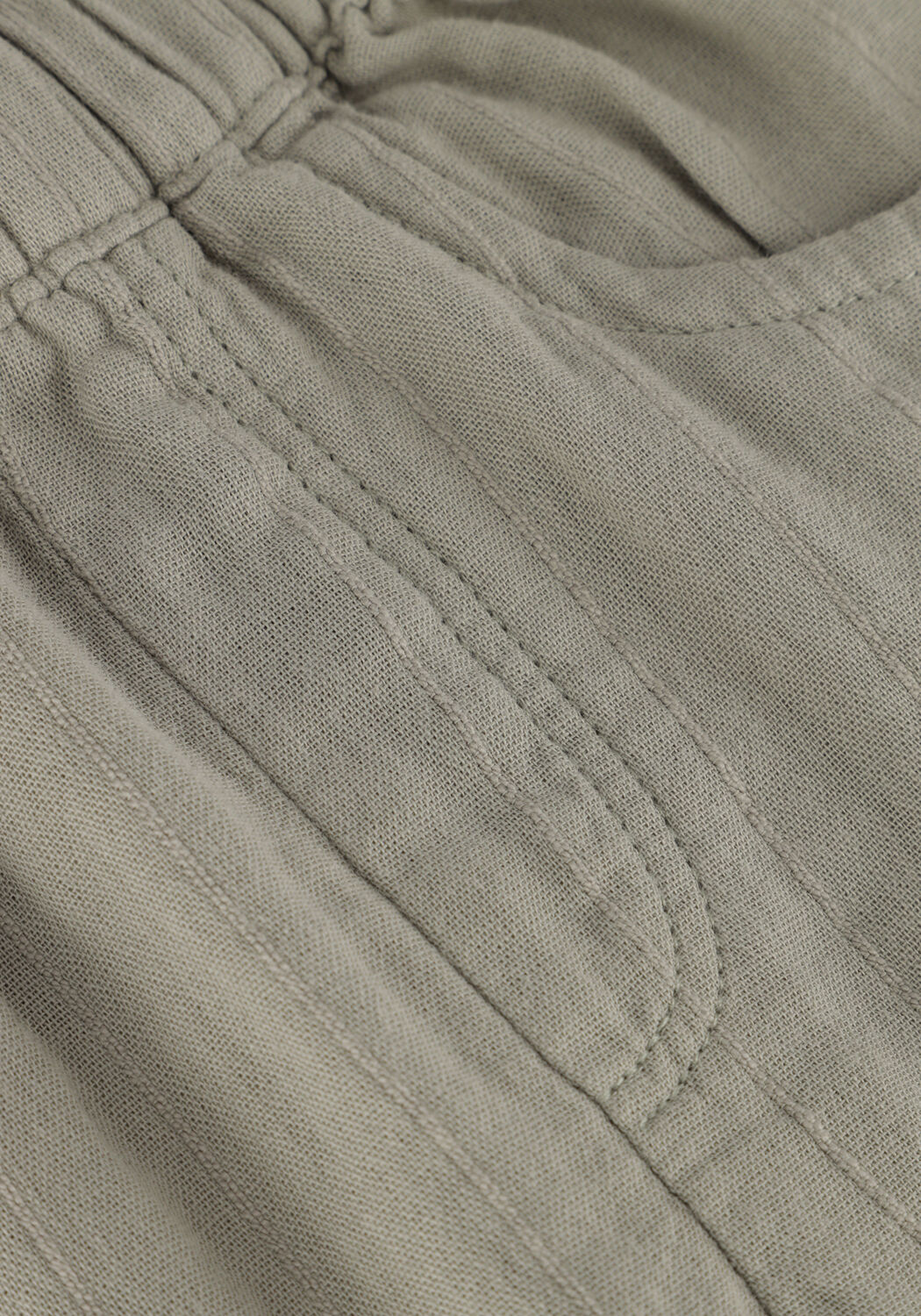 Olive LIL' ATELIER Kurze Hose NBMFELIX LOOSE SHORTS LIL - large