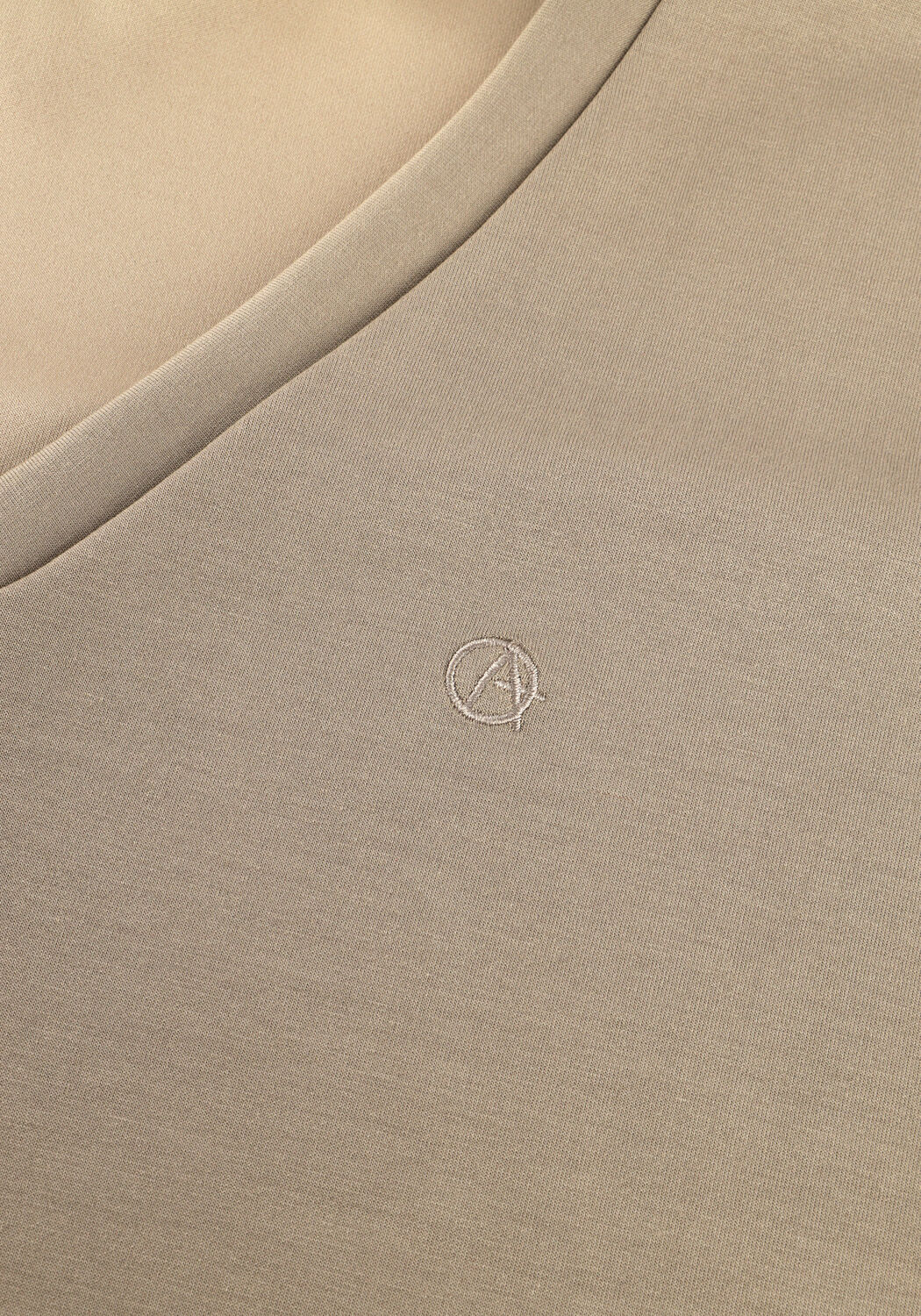 Sand AIMEE THE LABEL T-shirt INGRID - large