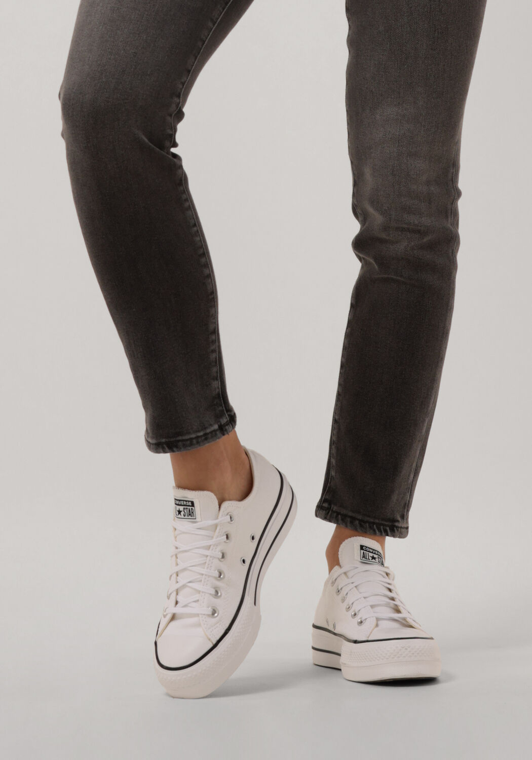 Wei&szlig;e CONVERSE Sneaker Low CHUCK TAYLOR ALL STAR LIFT OX - large