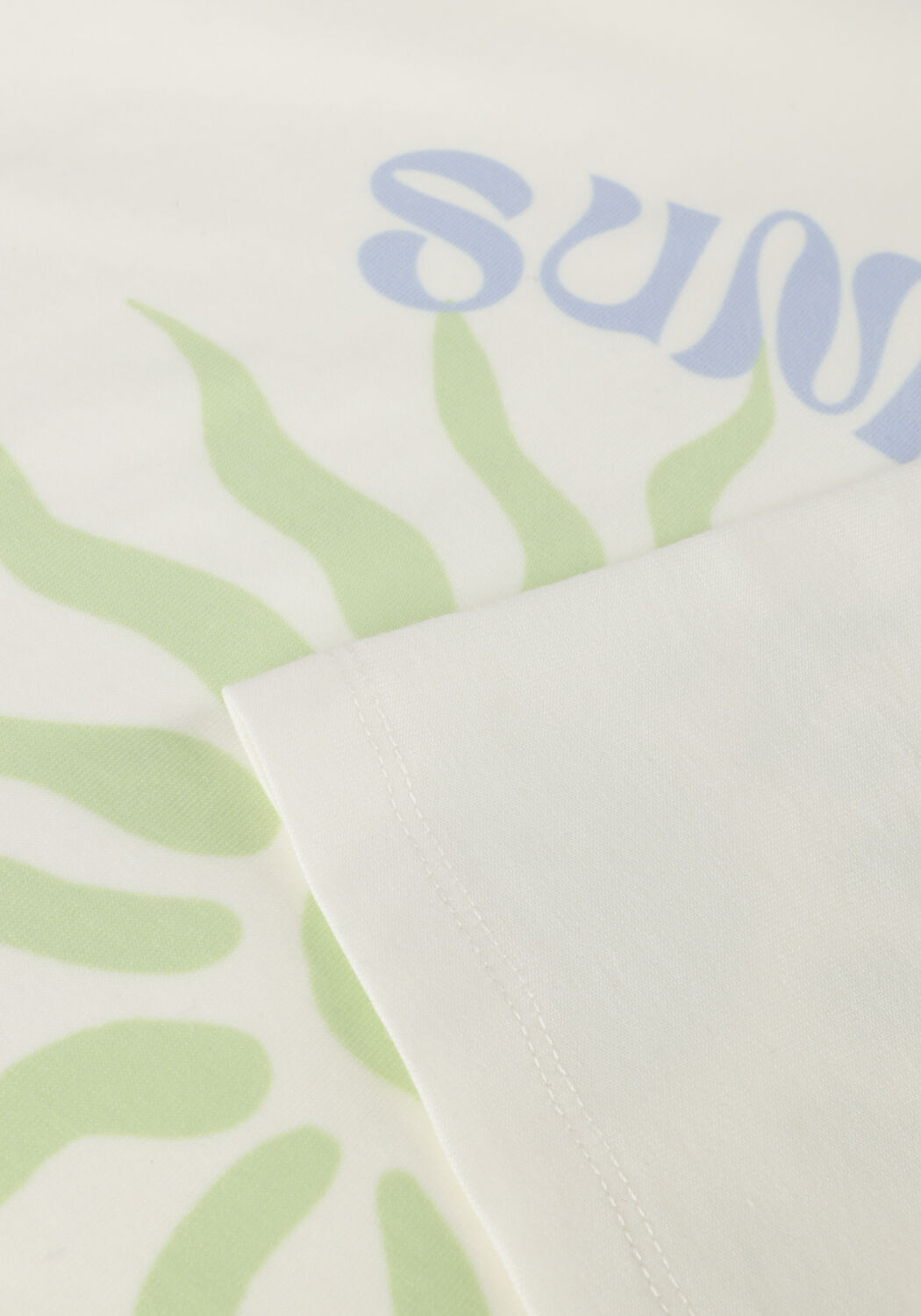 Wei&szlig;e OMODA ATELIER T-shirt X KAE - large