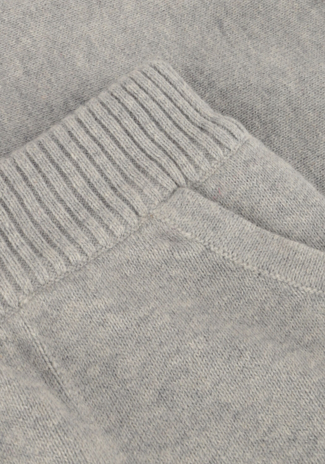 Hellgrau BAJE STUDIO Kurze Hose MOI - large