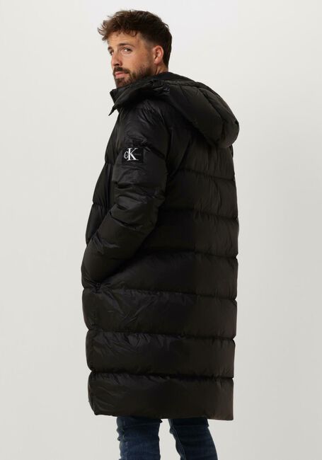 Schwarze CALVIN KLEIN Wattierte Jack ESSENTIALS DOWN LONG PARKA - large