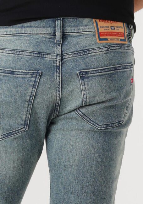 Blaue DIESEL Slim fit jeans 2019 D-STRUKT - large