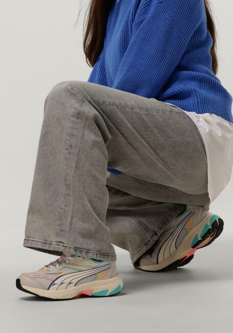 Graue PUMA Sneaker Low PUMA MORPHIC - large