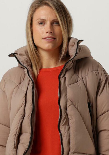 Sand CANADIAN Wattierte Jack EUGENIE SHORT RECYCLED - large