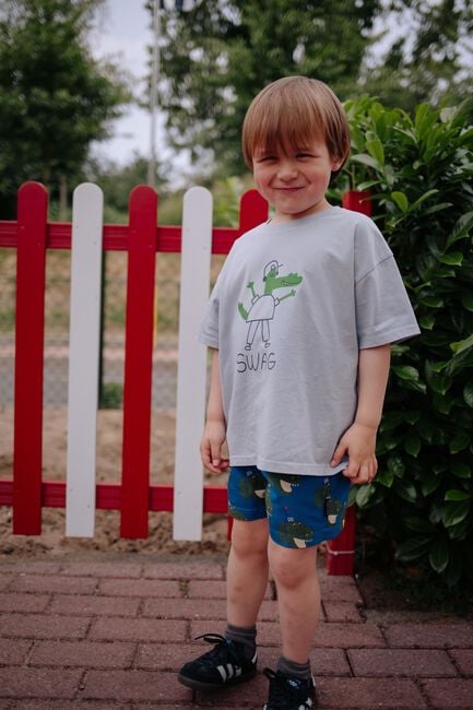 Blaue DAILY BRAT Badehosen DAFFY DINO SWIMSHORTS - large