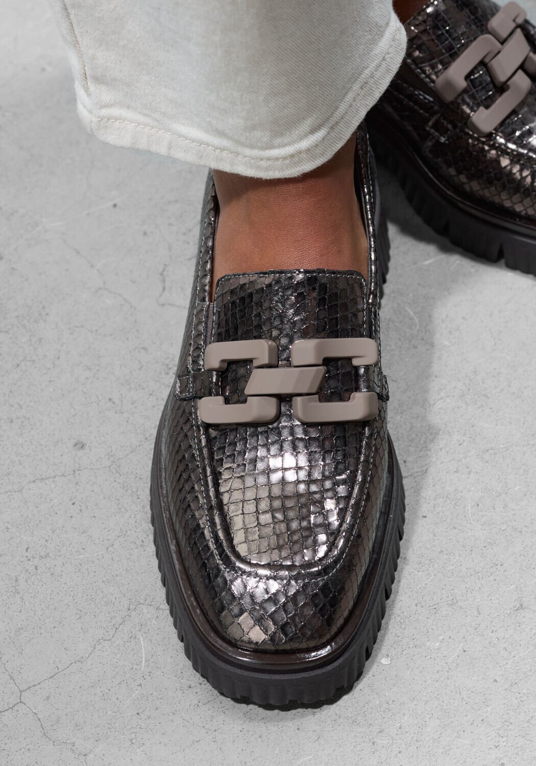 Bronzefarbene SOFTWAVES Loafer 9.02.07 - large