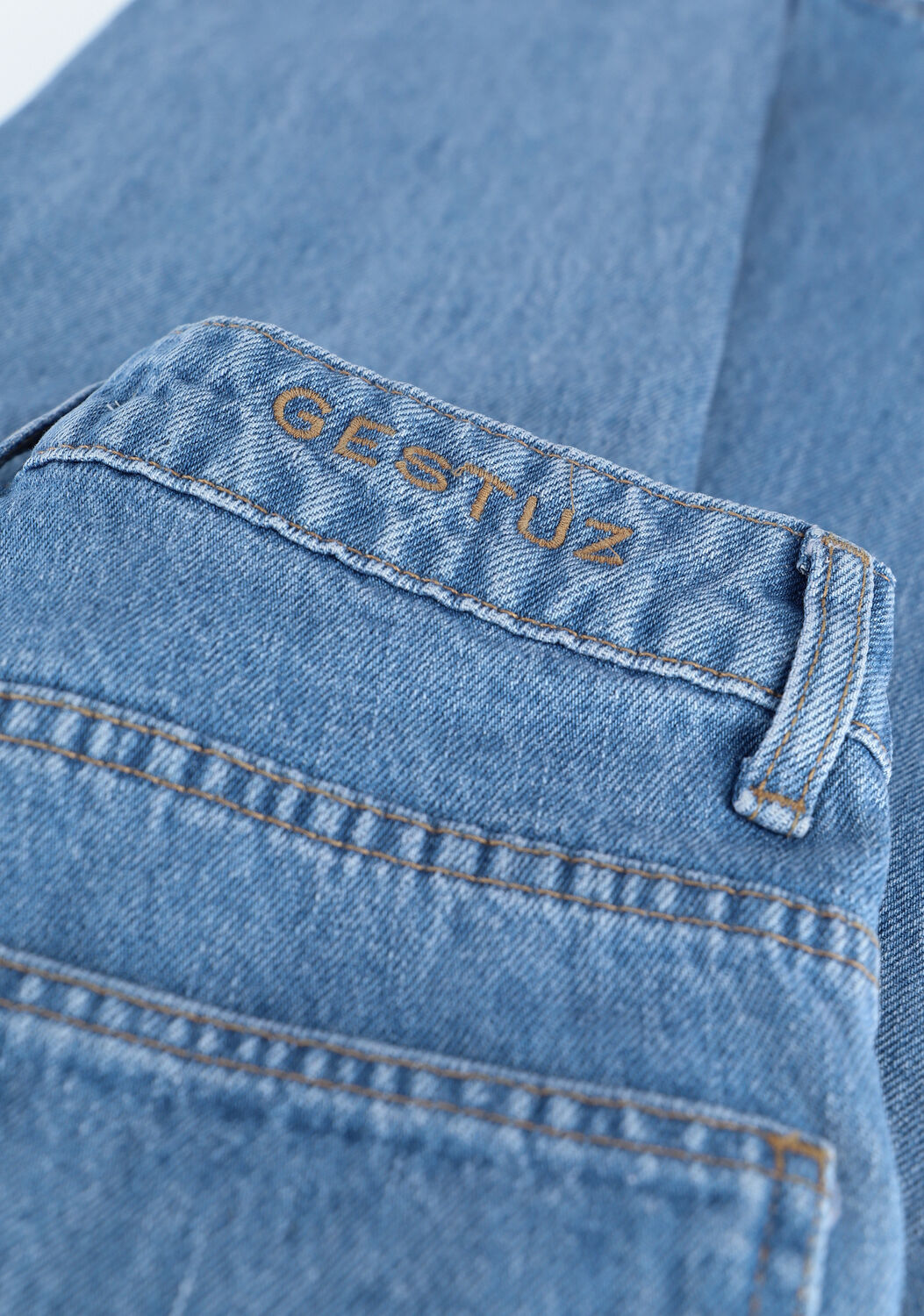 Blaue GESTUZ Mom jeans DENAGZ MOM JEANS - large