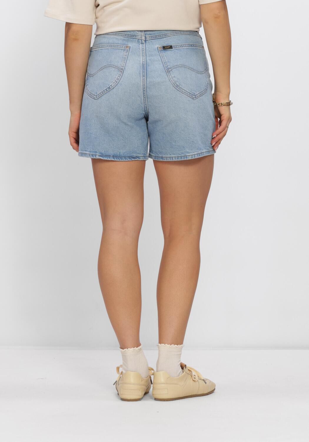 Blaue LEE Kurze Hosen STELLA SHORT 112381379 - large