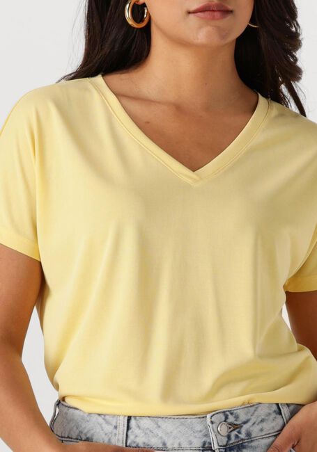 Gelbe MSCH COPENHAGEN T-shirt MSCHFENYA MODAL V NECK TEE - large