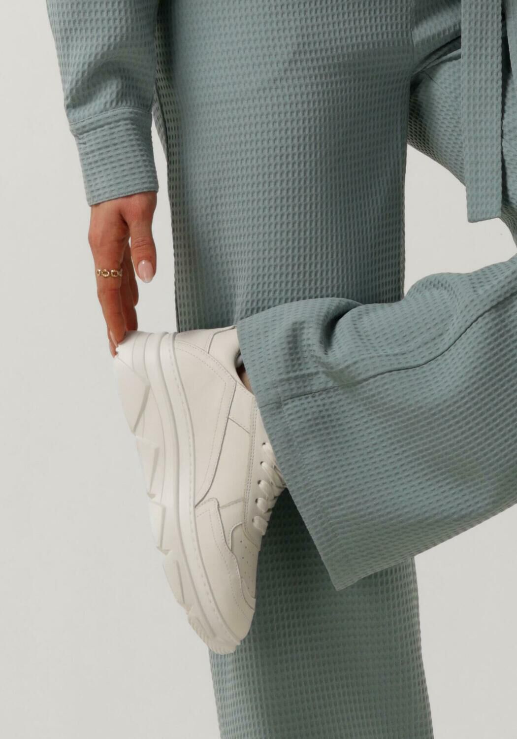 Wei&szlig;e COPENHAGEN STUDIOS Sneaker Low CPH46 - large