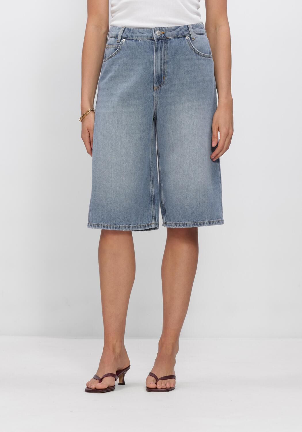 Blaue COPENHAGEN MUSE Kurze Hosen CMANORA-BERMUDA - large