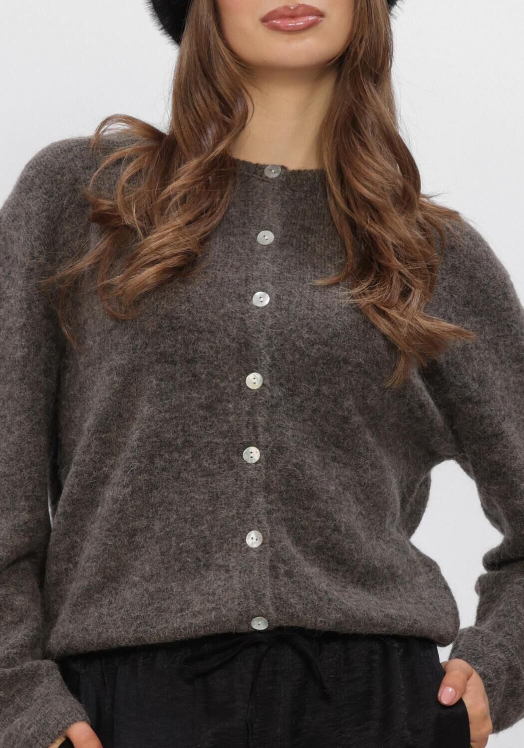 Braune BOII STUDIOS Strickjacke FLORA - large