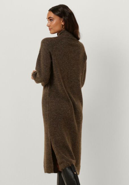 Braune Y.A.S. Midikleid YASBALIS LS FUNNEL KNIT DRESS - large