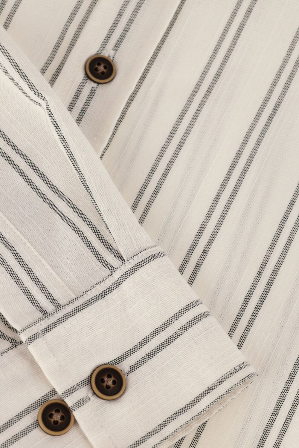 Nicht-gerade weiss ANERKJENDT Casual-Oberhemd AKLEIF L/S DOUBLE STRIPE - large