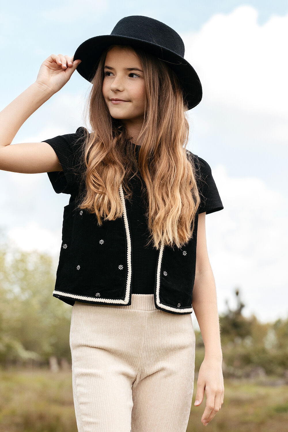 Schwarze LOOXS Gilet 10SIXTEEN CABLE KNITTED GILET - large