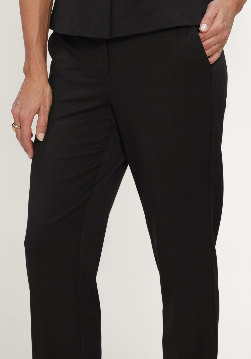 Schwarze OBJECT Hose OBJLISA MW STRAIGHT PANT NOOS - large