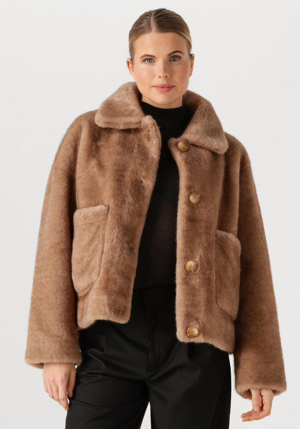 Braune STUDIO AR Fake-Fur-Jack FAJE - large