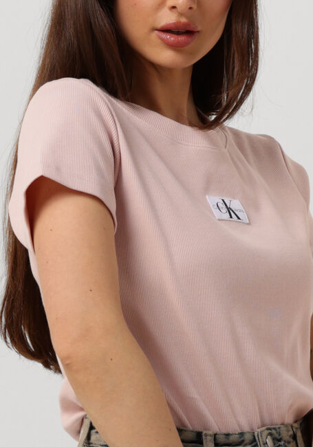 Hell-Pink CALVIN KLEIN T-shirt WOVEN LABEL RIB SLIM TEE - large