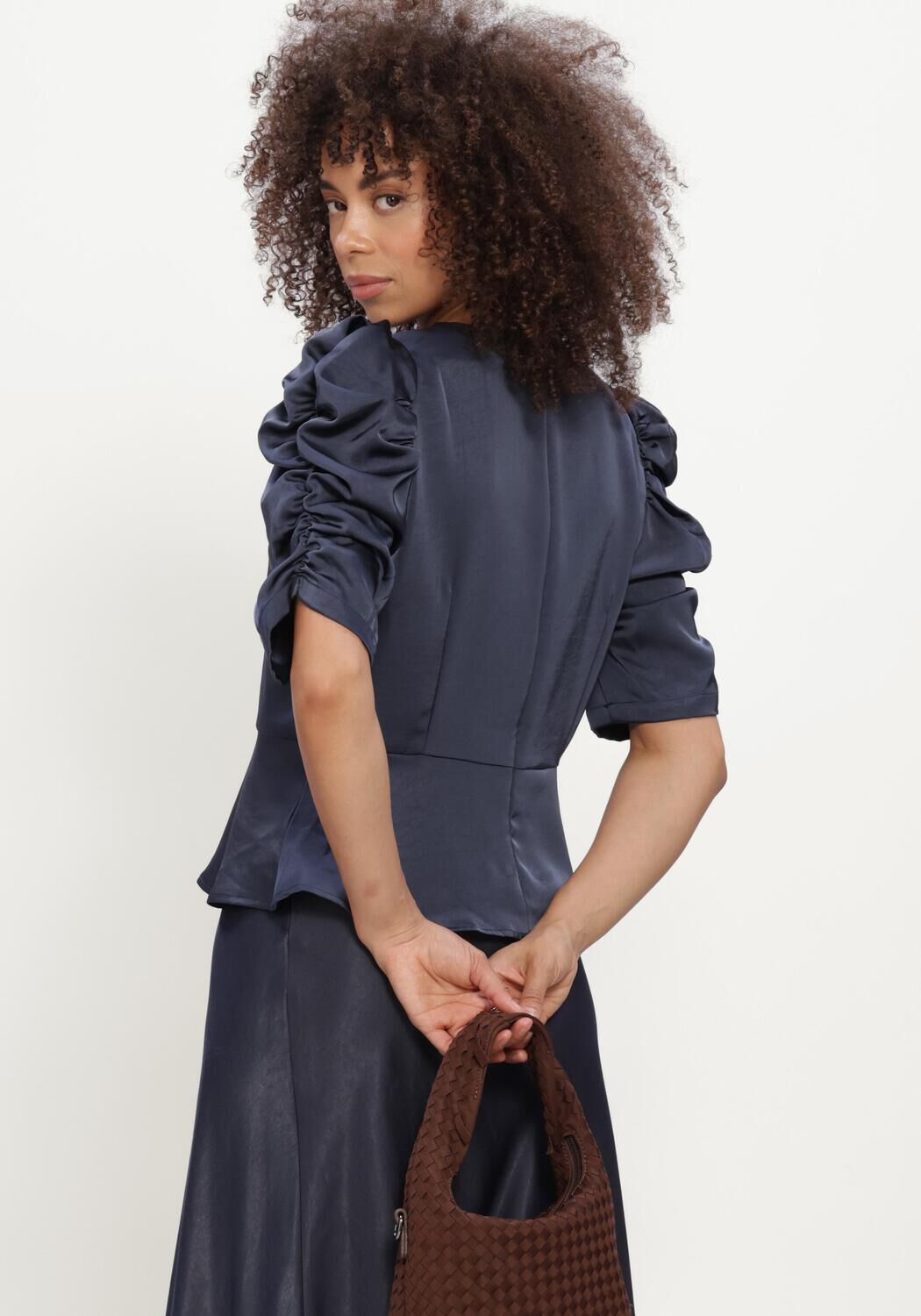 Dunkelblau NEO NOIR Blusen BENUA HEAVY SATEEN BLOUSE - large