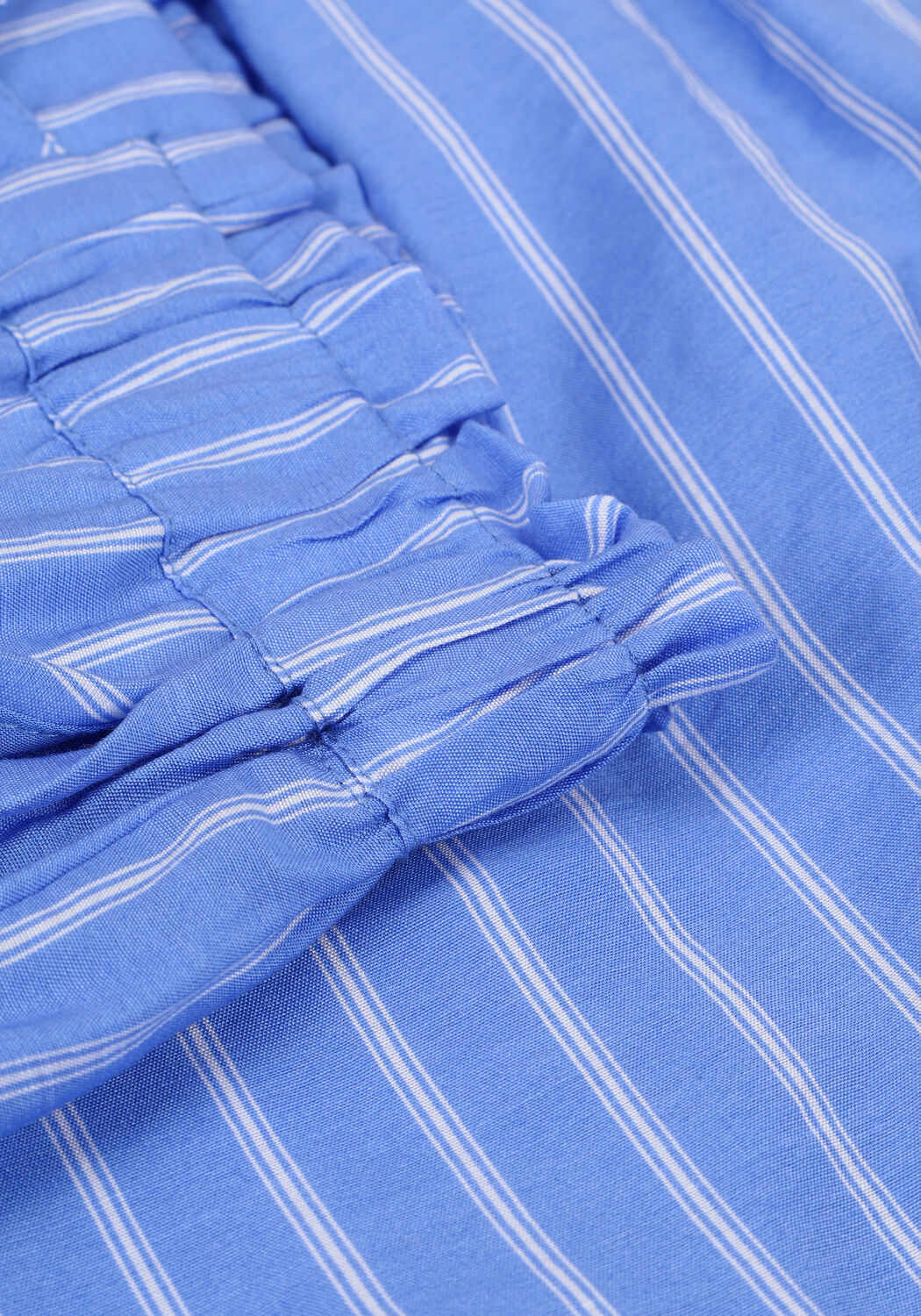 Blaue BRUUNS BAZAAR Kurze Hose AMARA MARBELLA SHORT - large