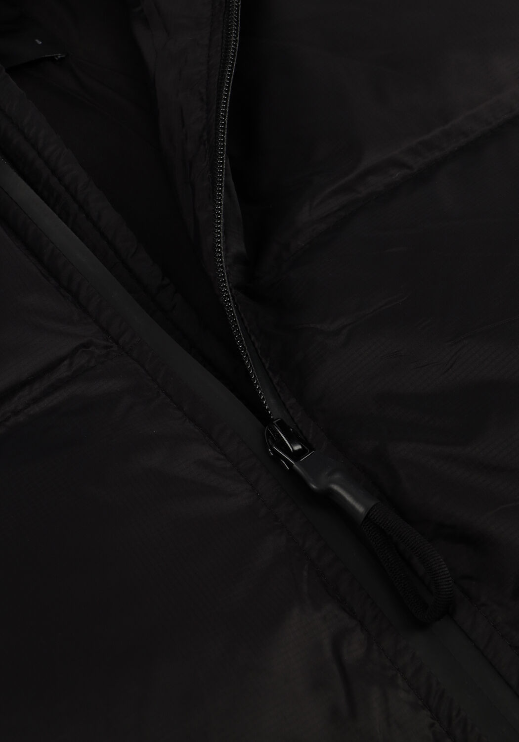 Schwarze WITHBLACK Wattierte Jack WBLEMMA SHORT DOWN PUFFER JACKET - large