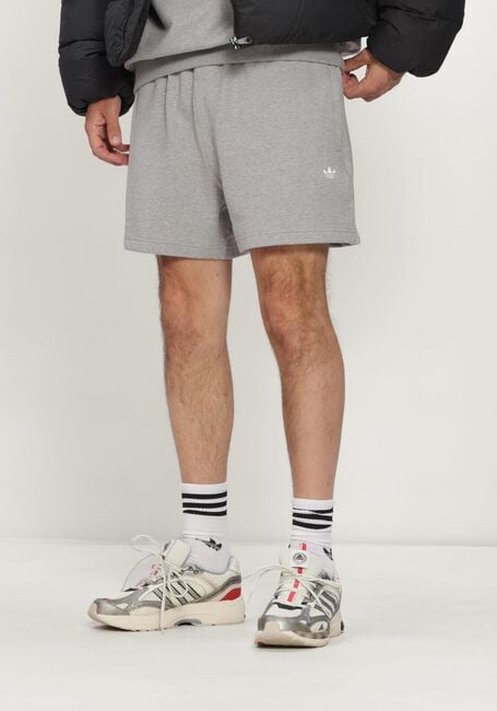 Graue ADIDAS Kurze Hose ESS SHO - large