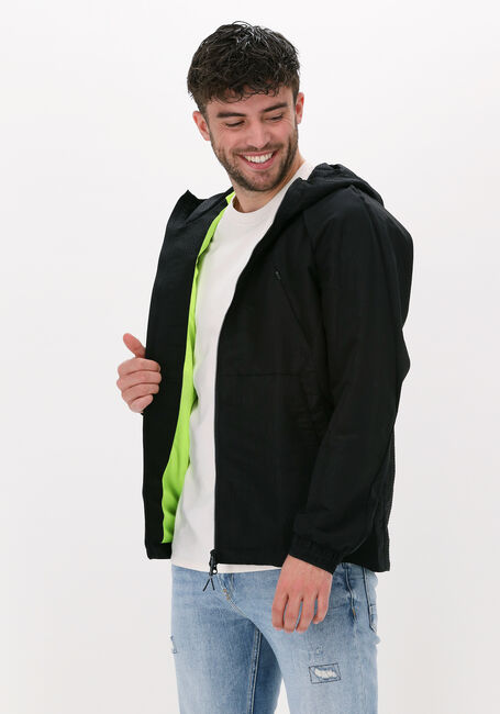 Schwarze KRAKATAU Jack NM31 - large