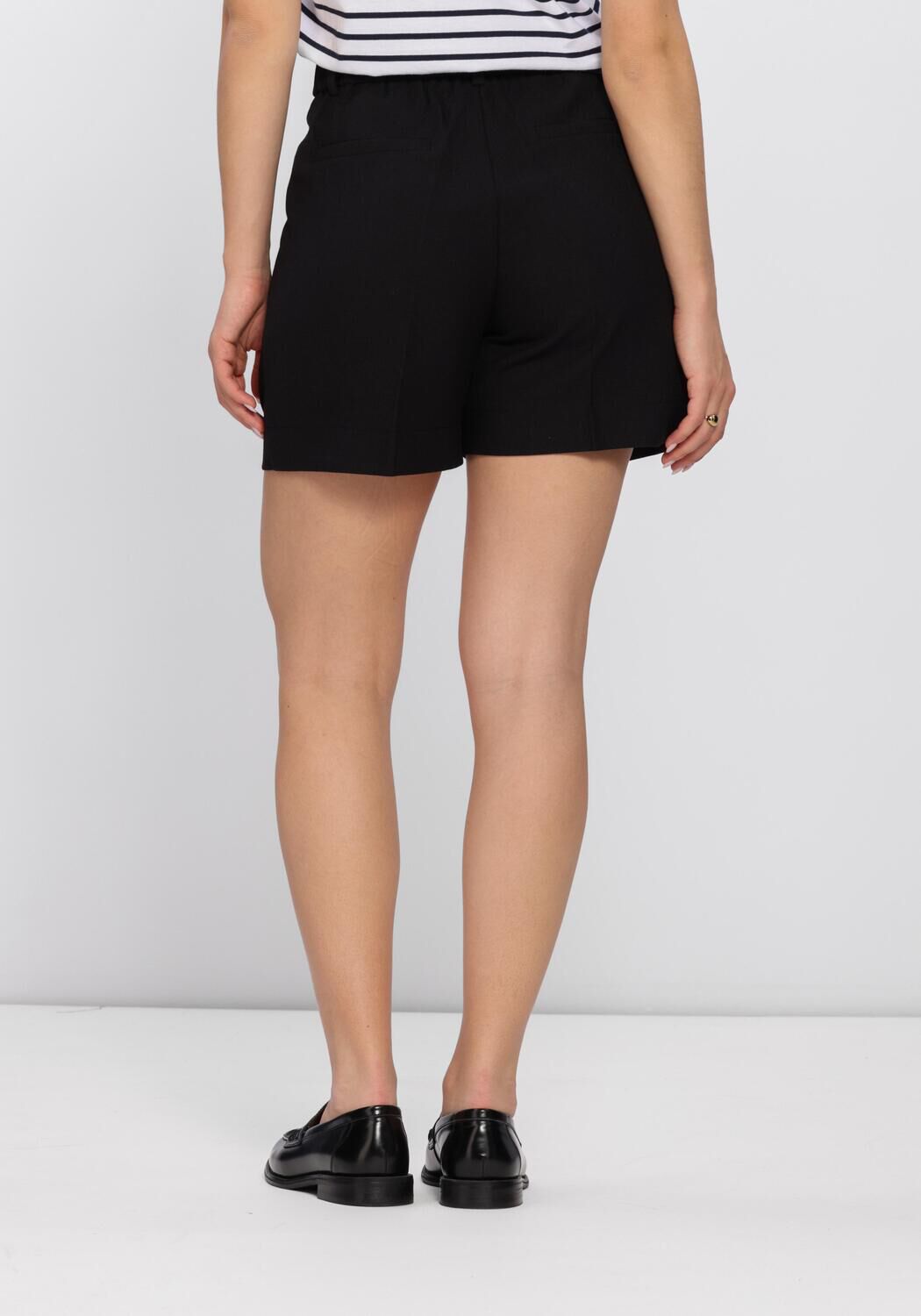 Schwarze GRACE & MILA Kurze Hose SS2613025 - large