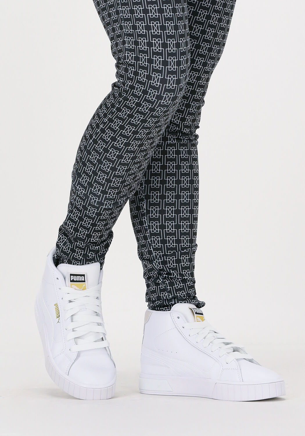 Wei&szlig;e PUMA Sneaker High CALI STAR MID WN - large