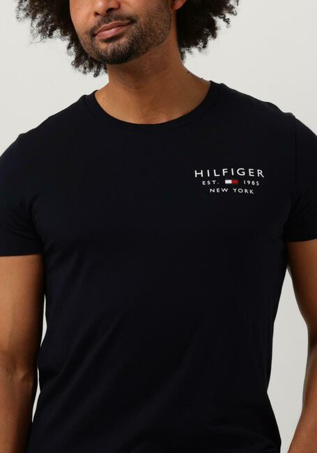TOMMY T-shirt TEE SMALL BRAND LOVE Omoda Dunkelblau HILFIGER LOGO |
