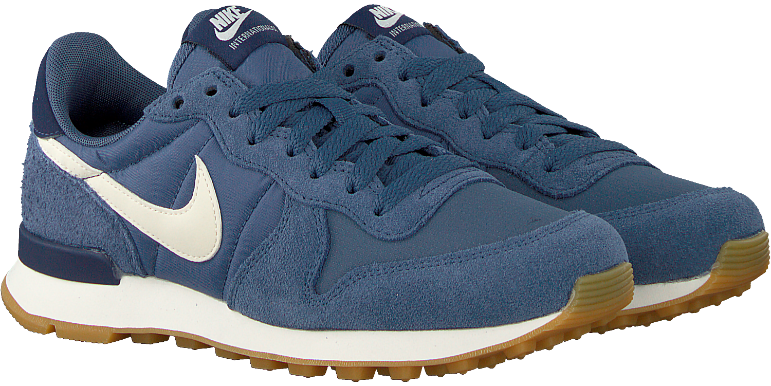 nike wmns internationalist blau