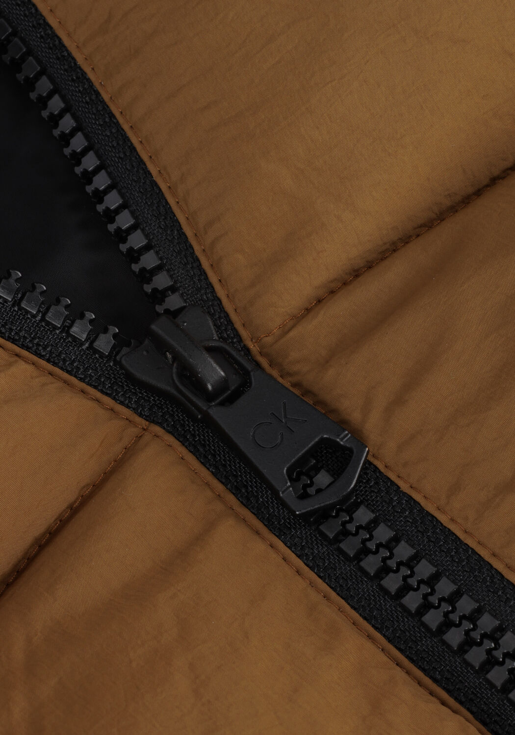 Braune CALVIN KLEIN Wattierte Jack CRINKLE NYLON PUFFER JACKET - large