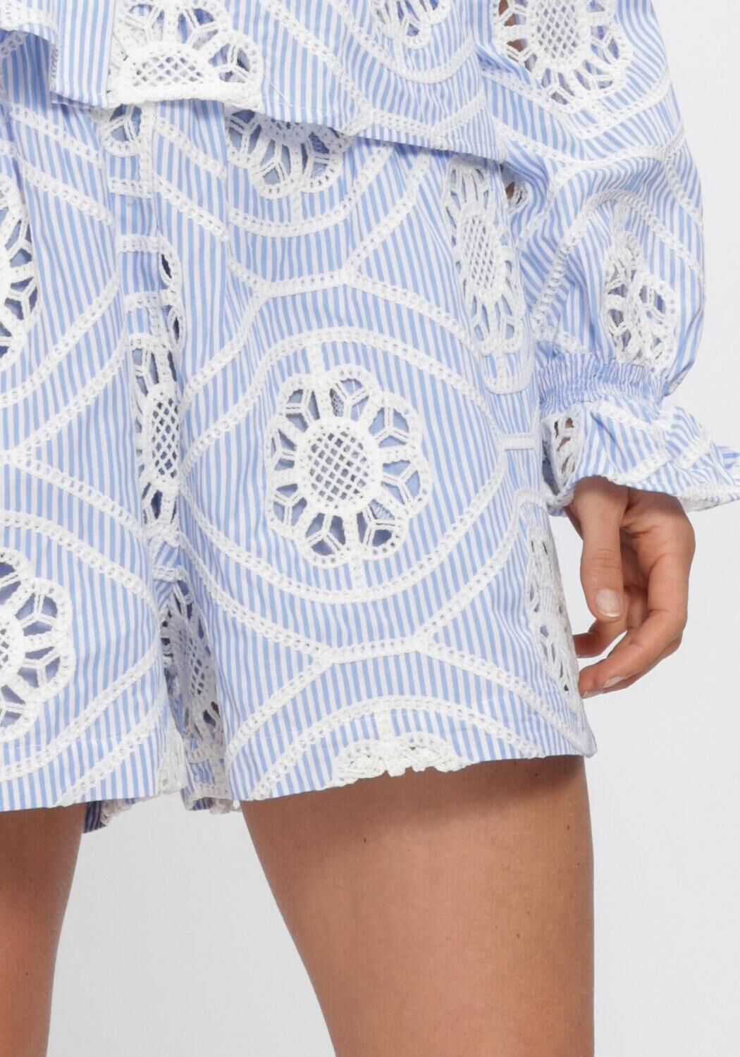 Blaue AMAYA AMSTERDAM Hosen ROWAN SHORT - large