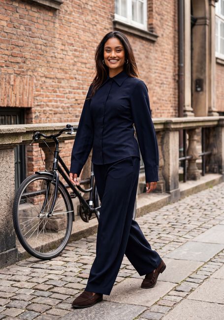 Dunkelblau AMAYA AMSTERDAM Blusen LOUI BLOUSE - large